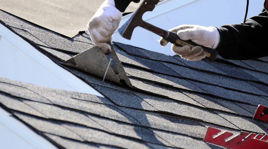 Professional gutter cleaning in Saint Amant, LA